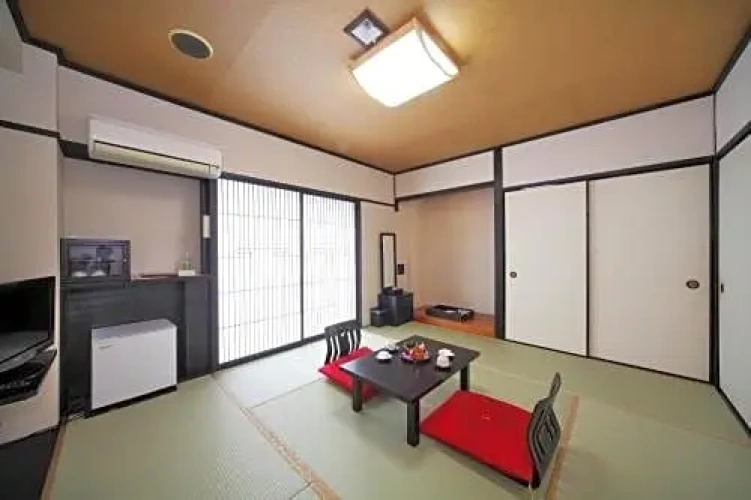 Economy room with view