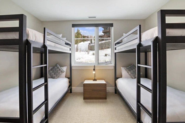 4BR Sterling Spruce Peak