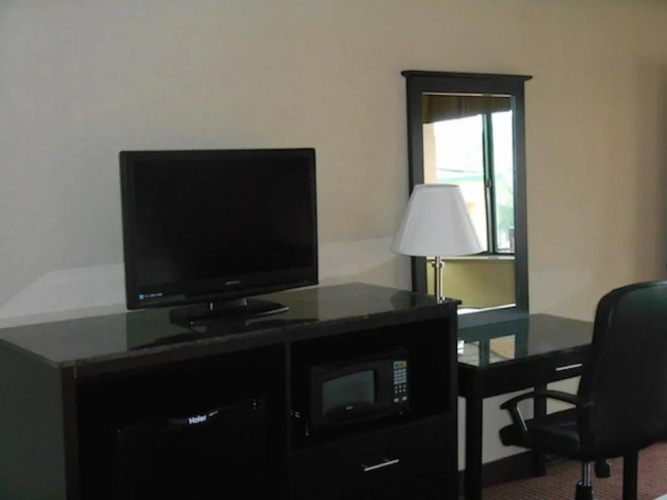 GuestHouse Inn St. Joseph