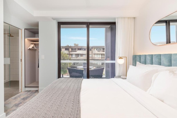 Standard room with balcony
