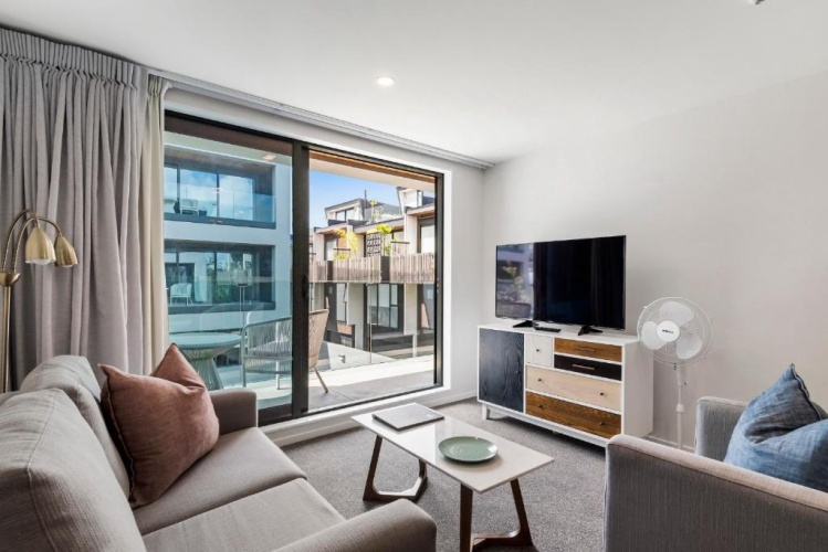 Twin Apartment