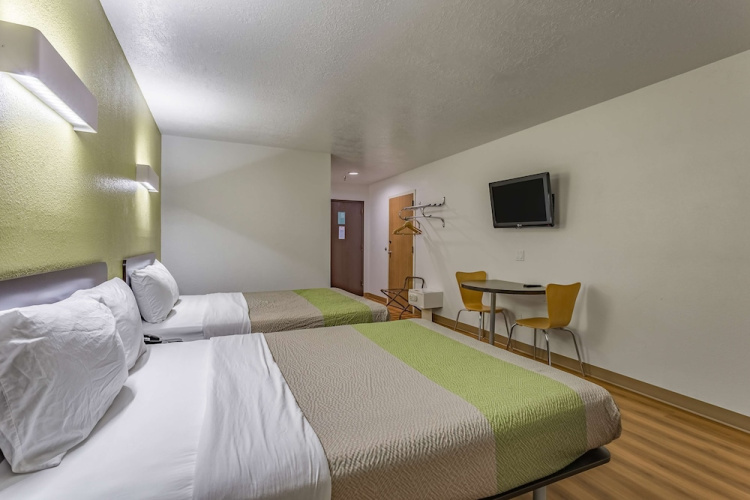 Motel 6 Santa Fe Central