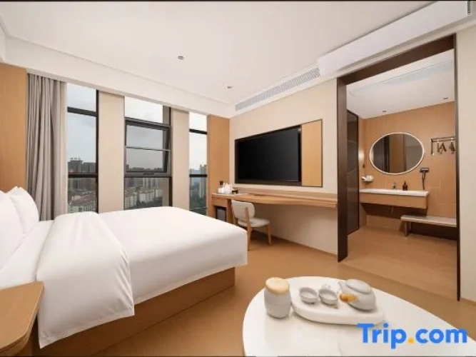 Standard Double room with view