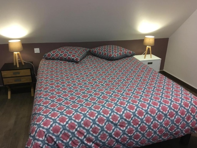 3 Bedrooms Apartment