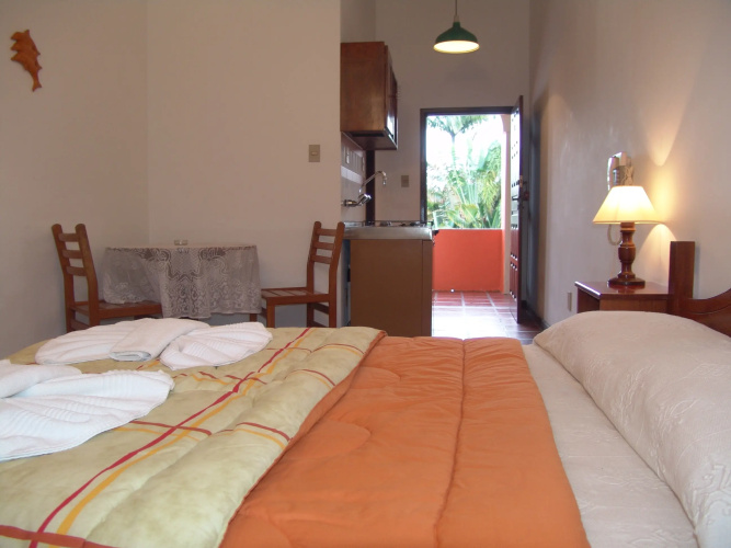 La Alhambra Apart Hotel