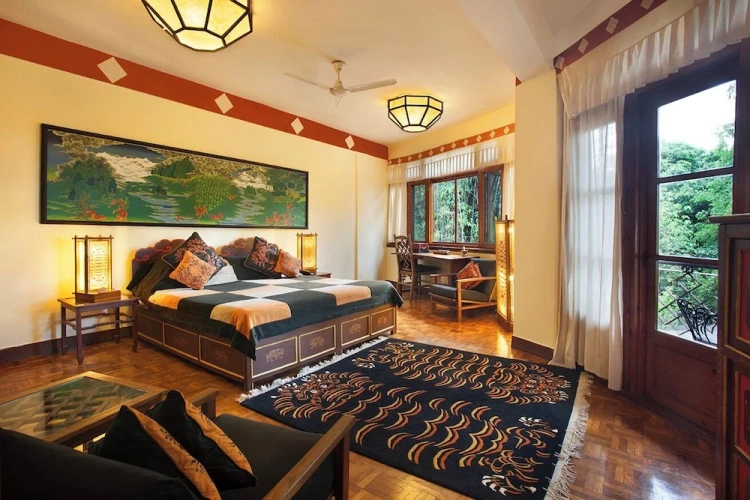 Luxury Suite