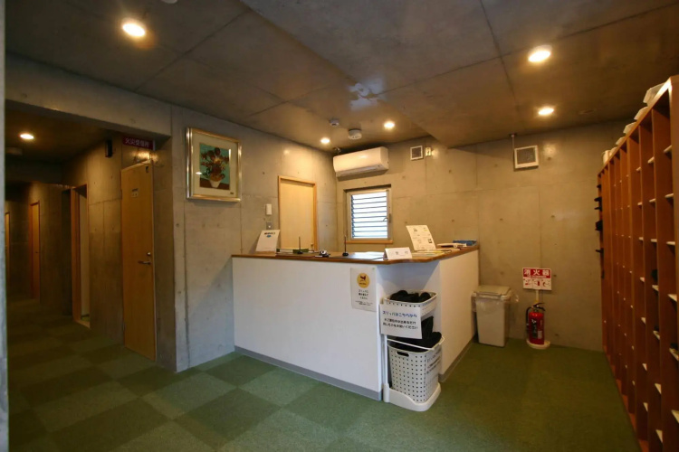 Weekly SHO Hotel Namba