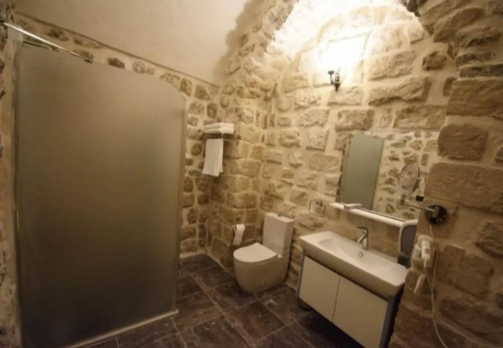 Presidential room