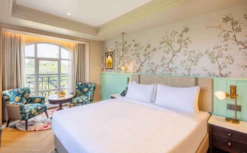 Executive room