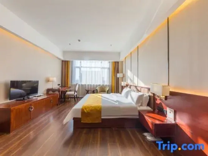 Deluxe Double Suite