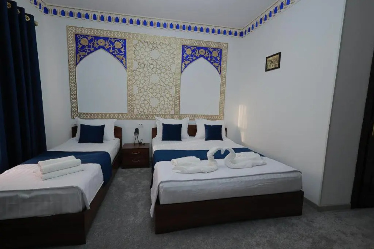 Jahangir Boutique