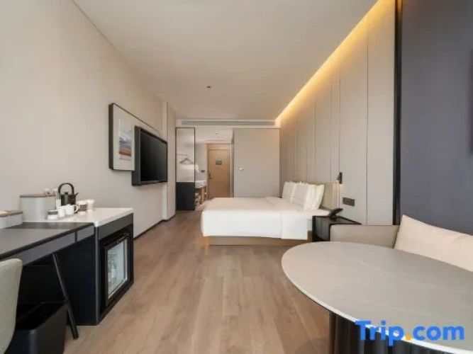 Premier Double room with balcony and with river view