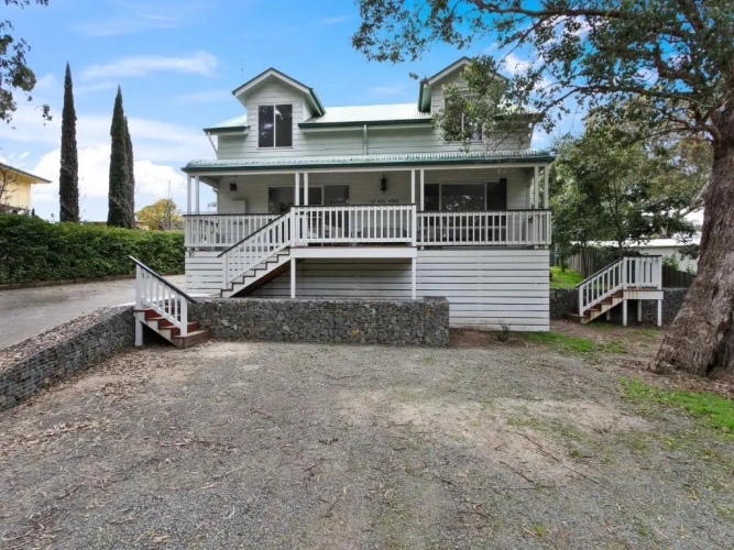 3 Bedrooms Double Cottage