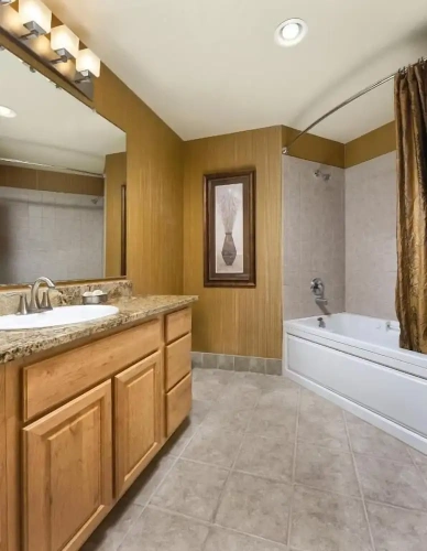 2 Bedrooms Suite with partial ocean view