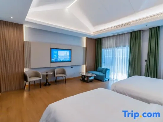 Twin Family Suite