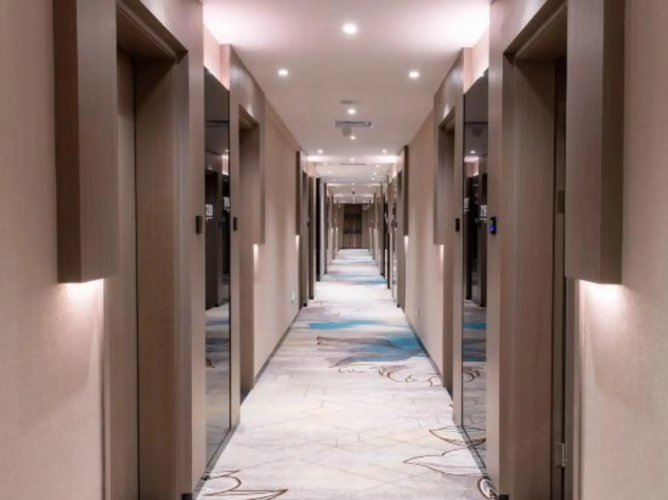 Enping Longfeng Hotel