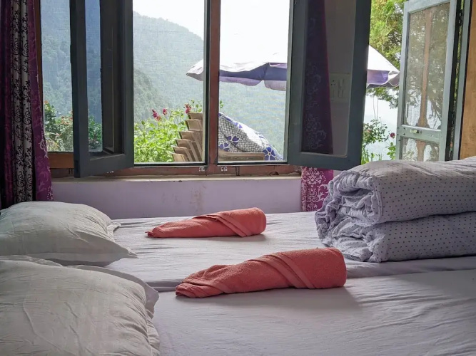 Falcon Homestay