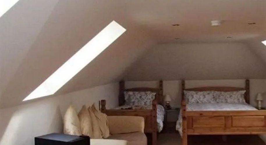 Kings Barn Farmhouse Bed & Breakfast