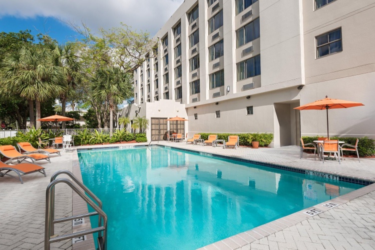 Holiday Inn Express & Suites Ft. Lauderdale-Plantation photo 20