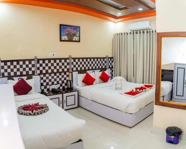 Hotel Janmabhumi