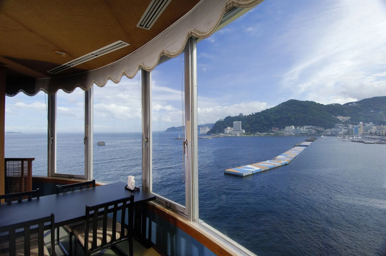 Wisterian Life Club Atami