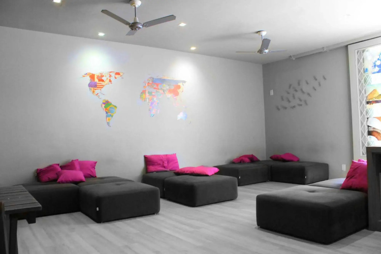 Beach Backpackers Hostel
