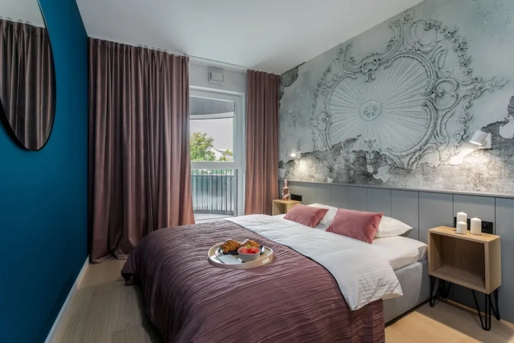 Royal Apartment