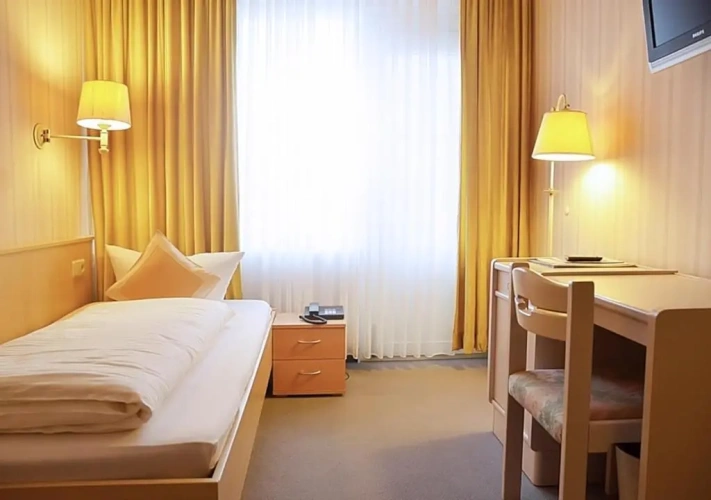 Standard Single room with balcony