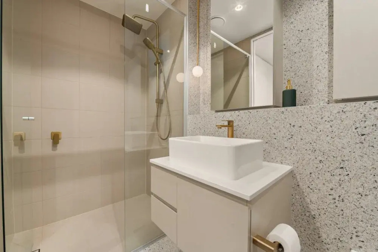 Chic and Elegant 1-bed in Unbeatable Location