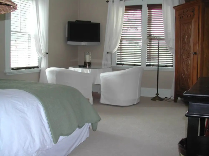 Creemore House Inn