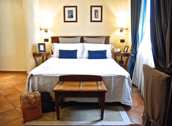 Standard Double room with view