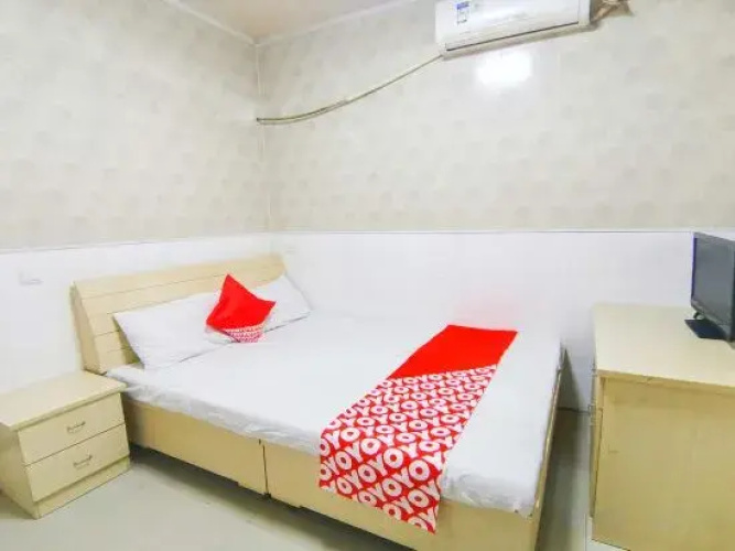 OYO Xinxiang Chengyi Hotel