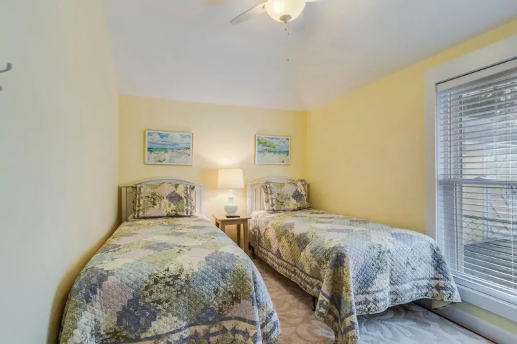 Delaware Avenue 34B
