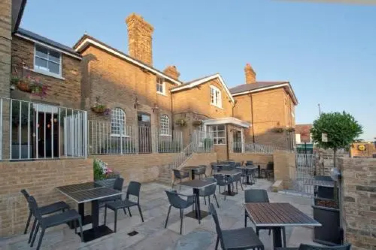 The Golden Hope Wetherspoon