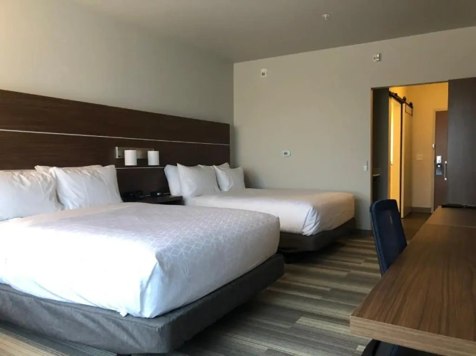 Quadruple Suite