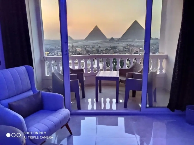 3 Bedrooms Apartment