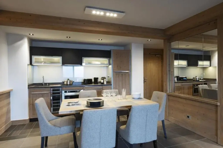 2 Bedrooms Prestige Apartment