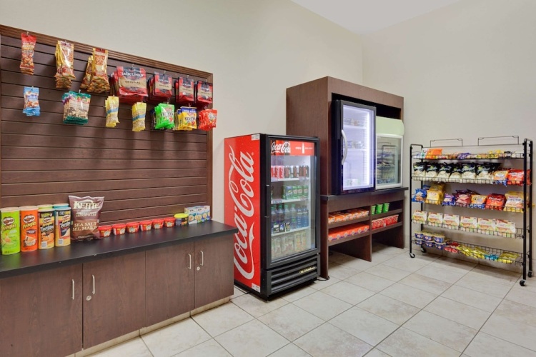 Ramada by Wyndham Lac La Biche photo 13