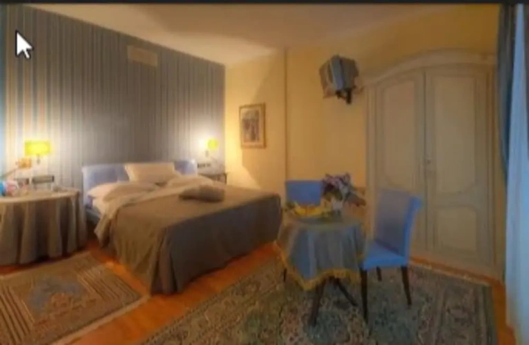 Suite with balcony
