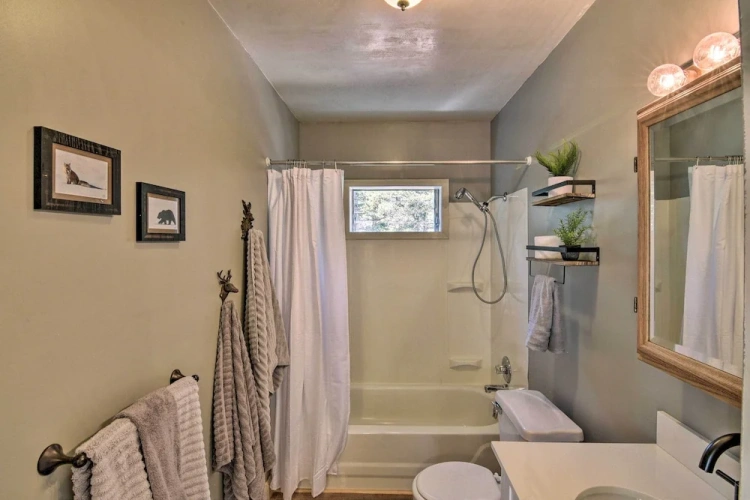 1 Bedroom Cottage with balcony