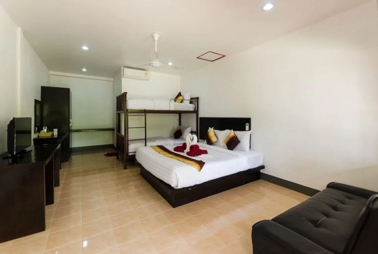 Sleep In Lanta Resort