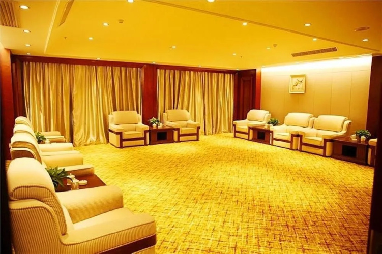 Jinhu Hotel