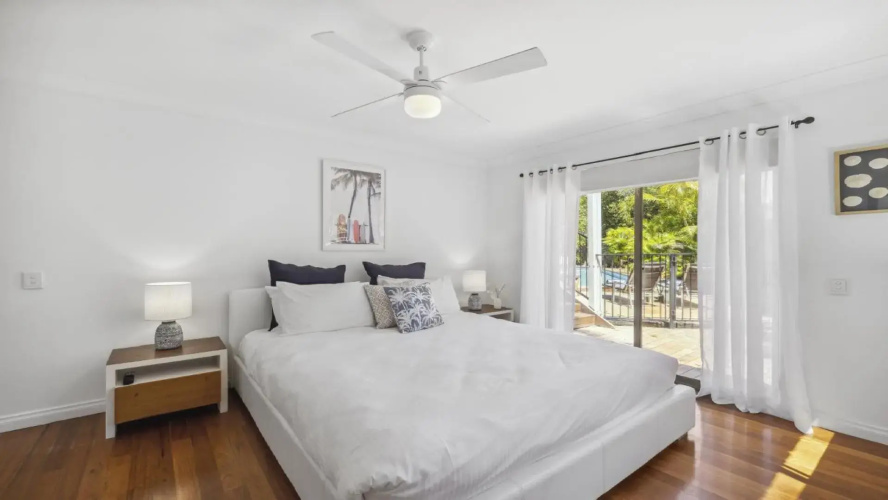 Diggers Beach Surf House