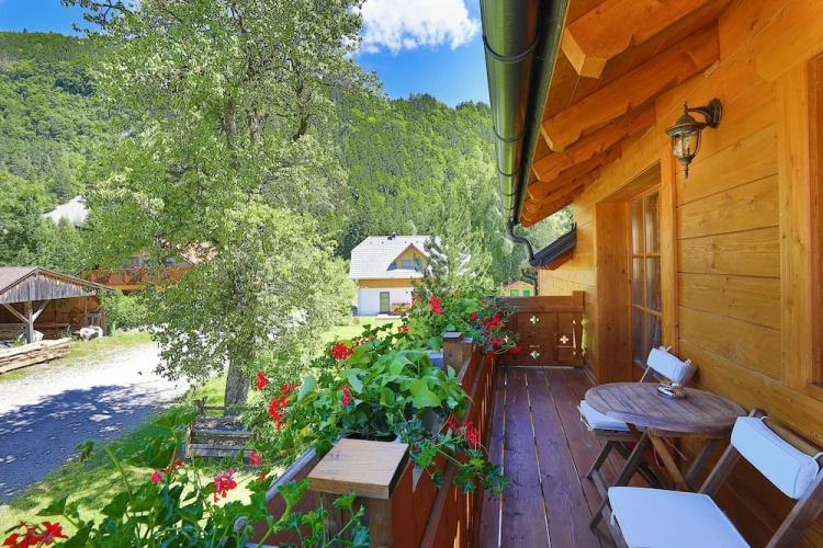 2 Bedrooms Family Apartment with balcony and with garden view