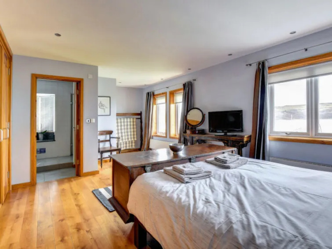 Holiday Home Tully Hip