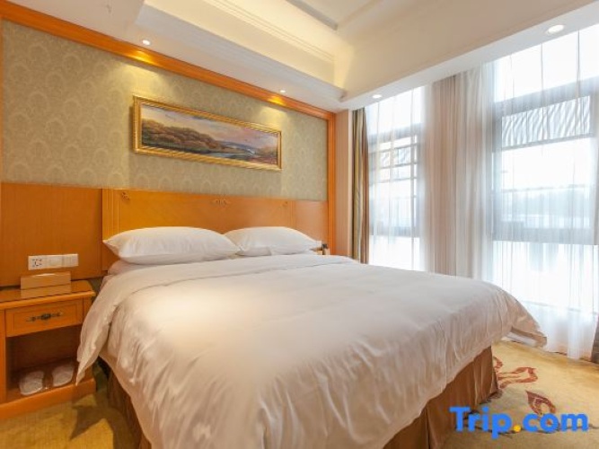 Deluxe Double Suite