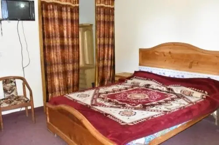 Deans Lodge Hotel & Restaurant