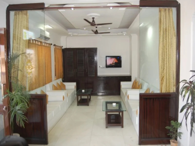 Hotel Siddhi Vinayak