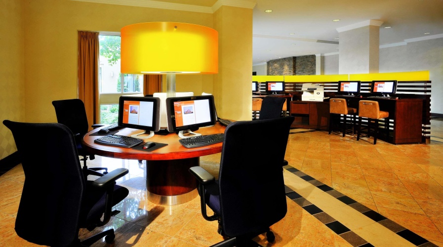 Sheraton Toronto Airport Hotel & Conference Center photo 30