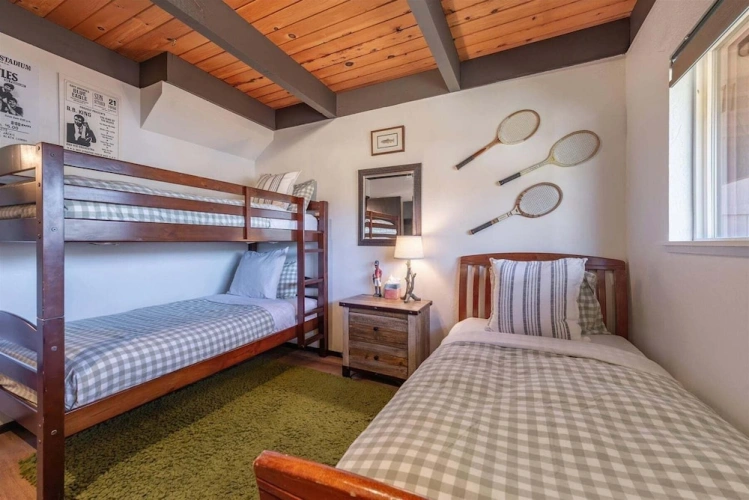 3 Bedrooms Standard room